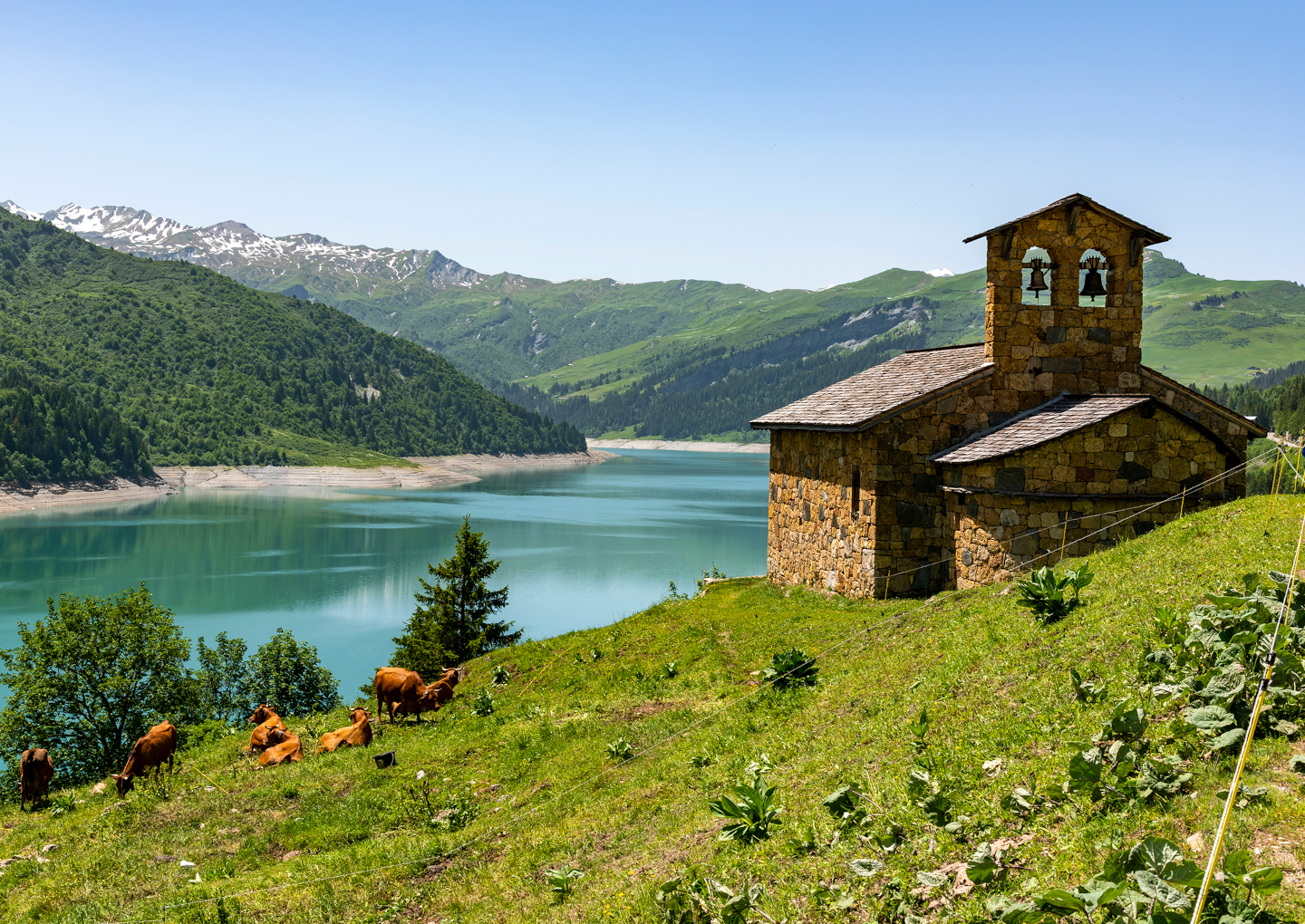 Au bord du lac de Roselend en Savoie (photo d’archives) - © Michel Pérès Au bord du lac de Roselend en Savoie (photo d’archives)