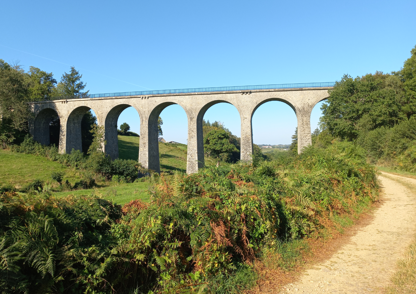 Via Combrailles - Viaduc de la Cellette - © Région Auvergne-Rhône-Alpes Via Combrailles - Viaduc de la Cellette