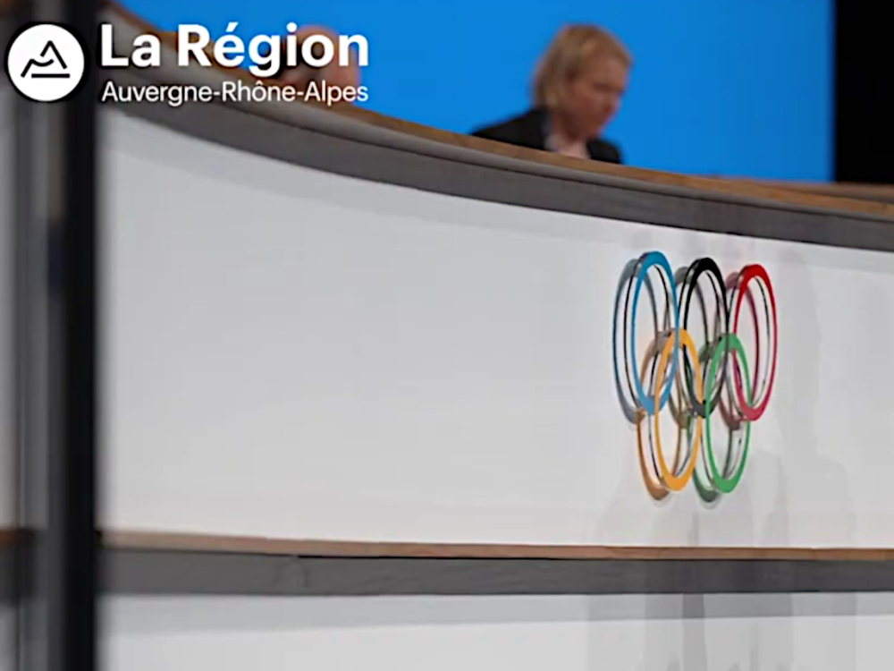 Preview image for the video "Les JOP d'hiver 2030 attribués aux Alpes françaises".